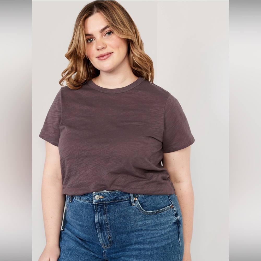 Old navy classic t shirt